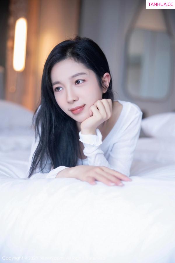 刘蓝蔻 Eva_茜茜 [XiuRen]高清写真图 2023.04.23 No.6619 茜茜Kimi 清纯美腿第72张图片